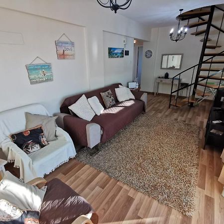 לרנקה Must Stay - Sea & Salt Lake Panoramic View Apt מראה חיצוני תמונה